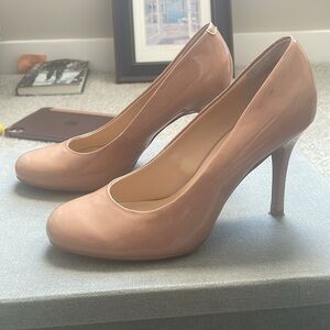 Elegant Tan Women's NINE WEST Heels 7 M